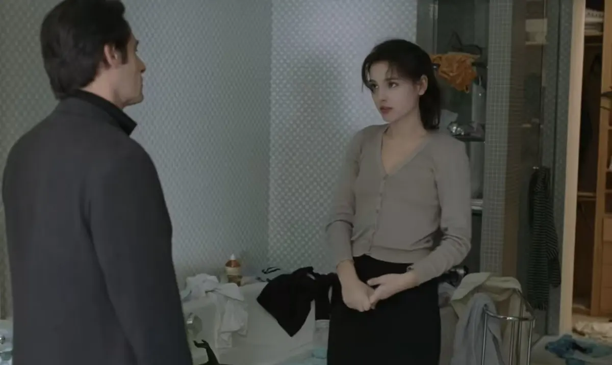 《所有的人都无知》高清无删减免费在线观看-维吉妮·拉朵嫣主演法国电影-所有的人都无知完整版全集HD中字无广告播放